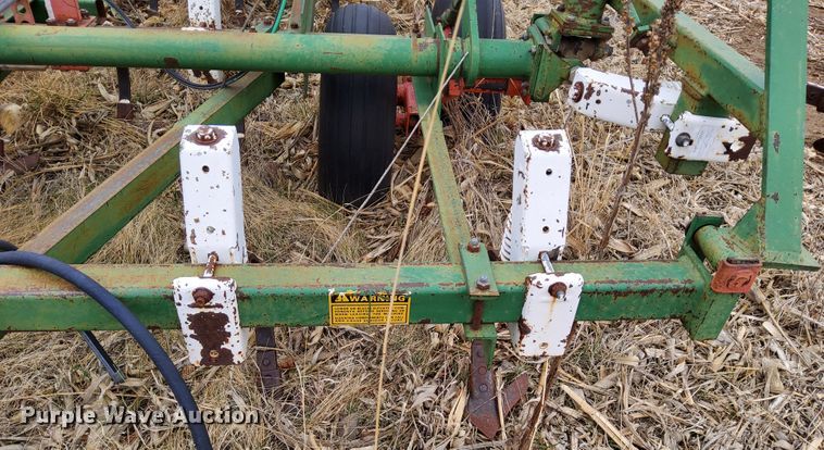 image for item DR0885 Glencoe 300  field cultivator