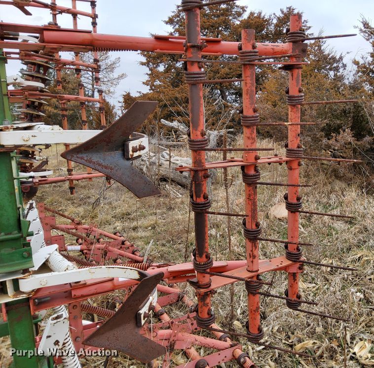 image for item DR0885 Glencoe 300  field cultivator