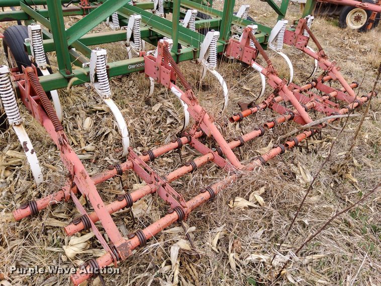 image for item DR0885 Glencoe 300  field cultivator
