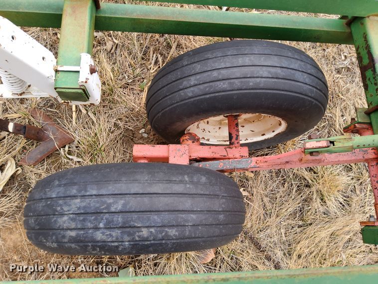 image for item DR0885 Glencoe 300  field cultivator