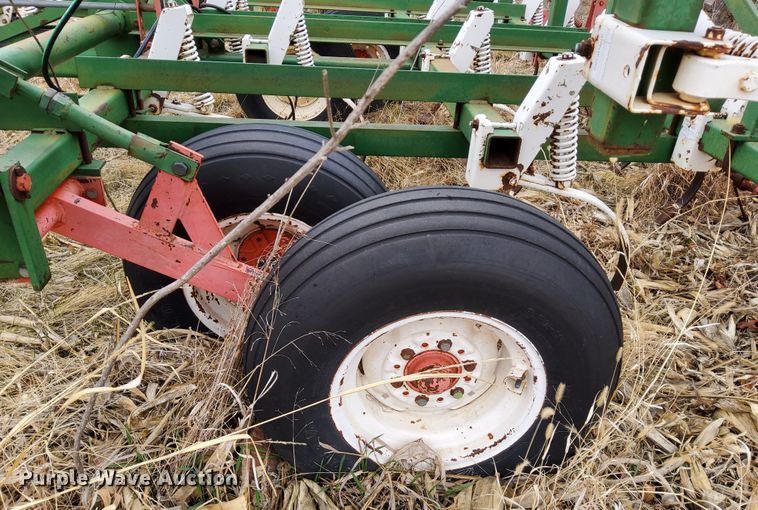 image for item DR0885 Glencoe 300  field cultivator