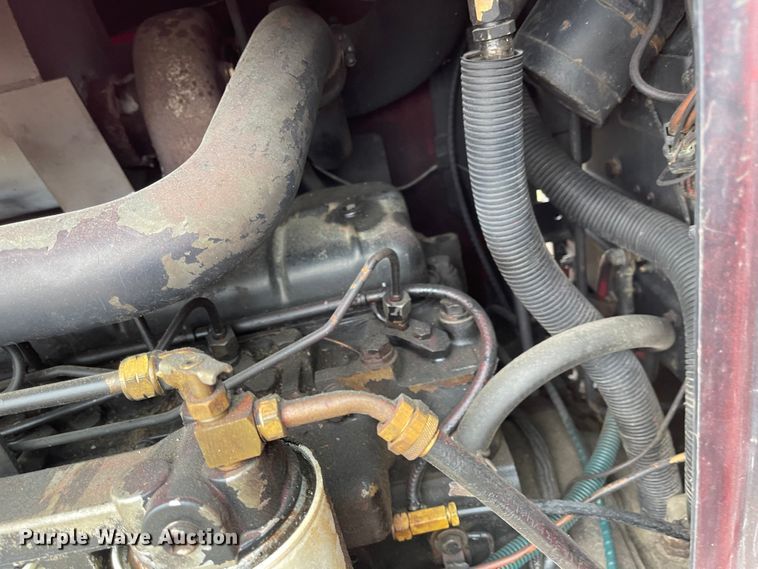 image for item FV9429 1983 International 5088  tractor