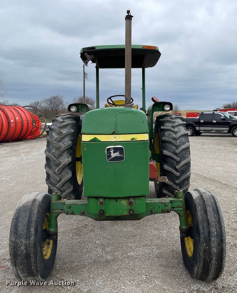 image for item FV9430 John Deere 2840  tractor