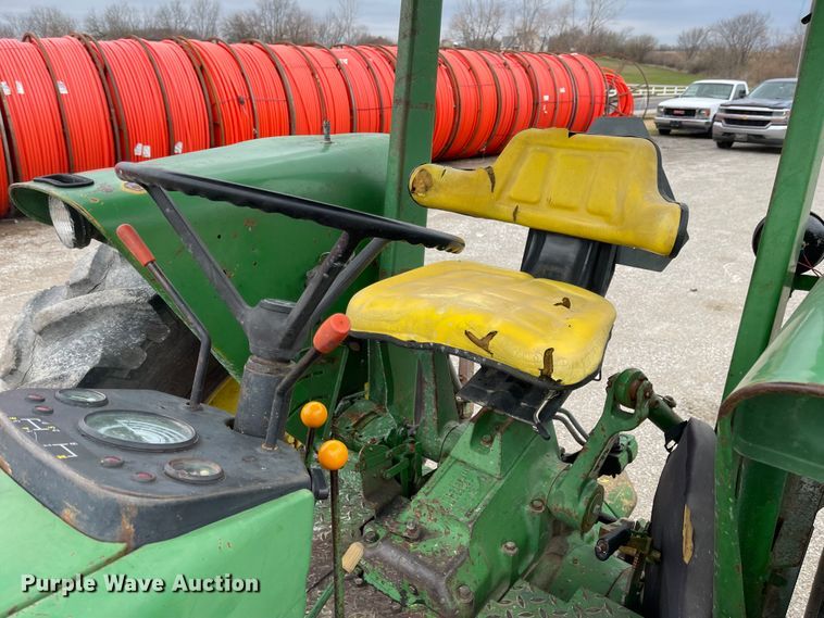 image for item FV9430 John Deere 2840  tractor