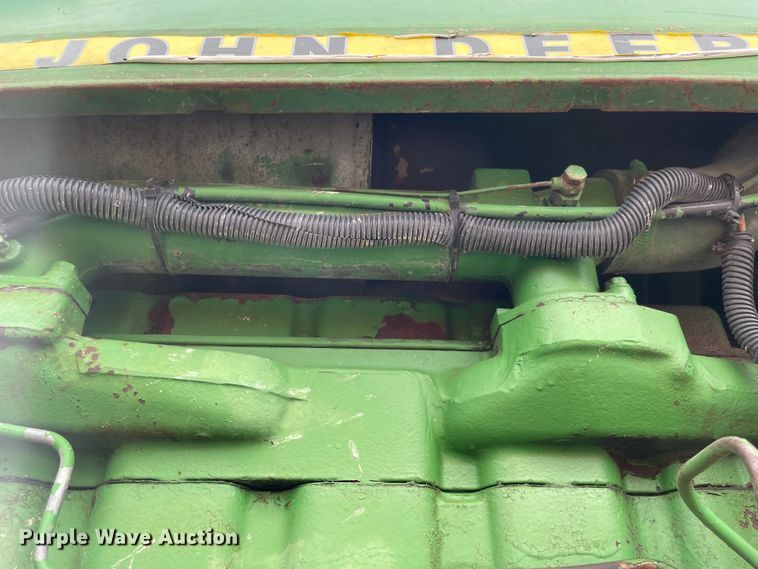 image for item FV9430 John Deere 2840  tractor