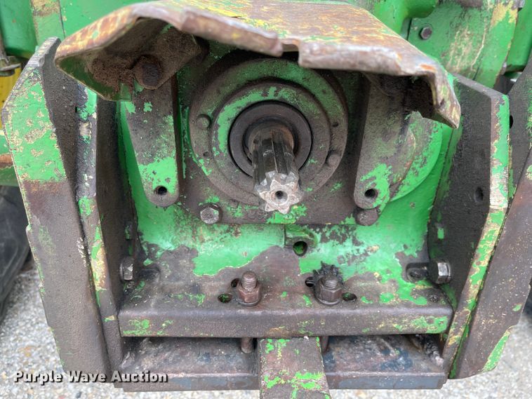 image for item FV9430 John Deere 2840  tractor