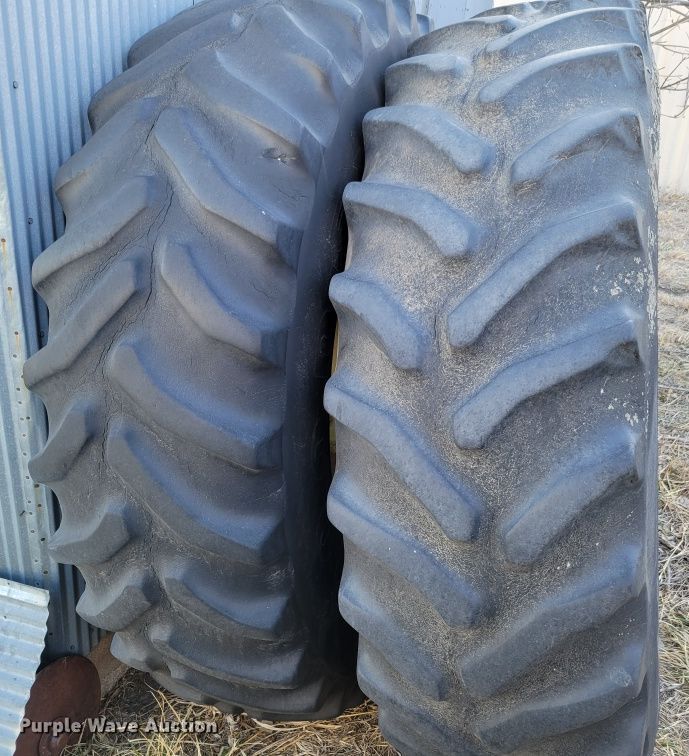 image for item GP9561 1979 John Deere 4630  tractor