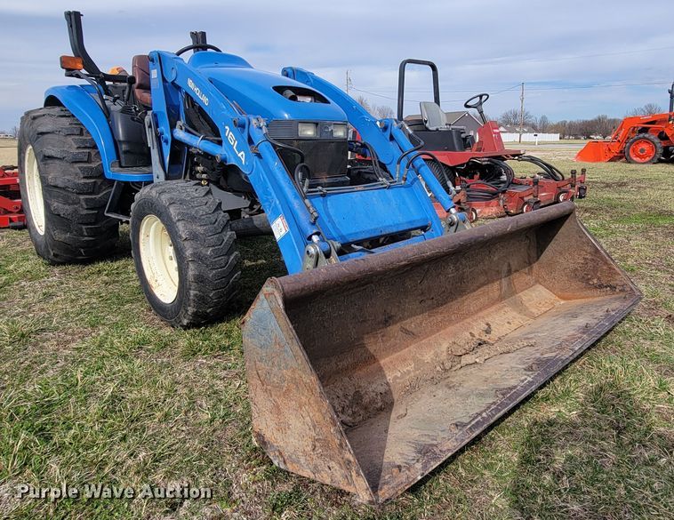 image for item HF9312 New Holland TC40D  tractor