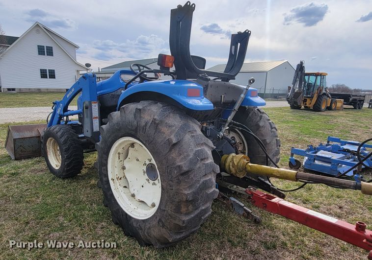 image for item HF9312 New Holland TC40D  tractor