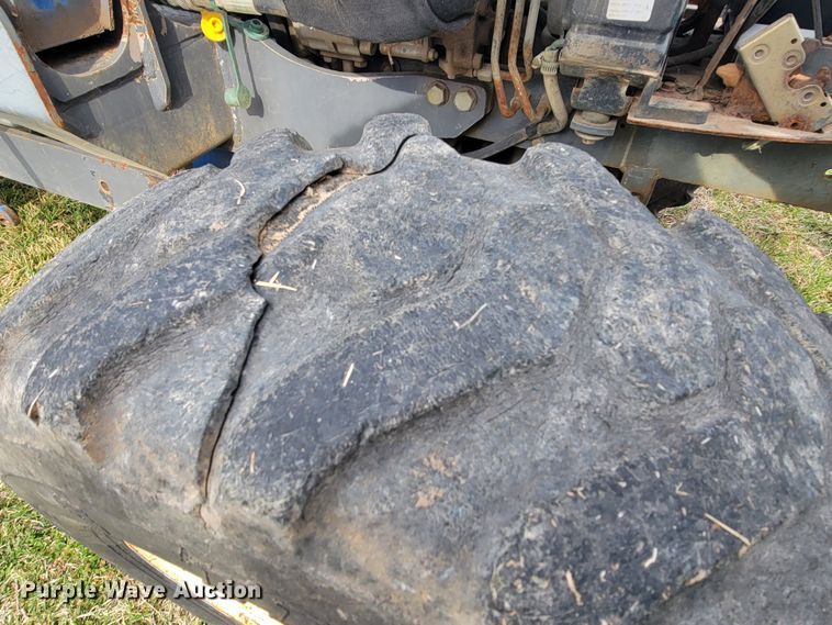 image for item HF9312 New Holland TC40D  tractor