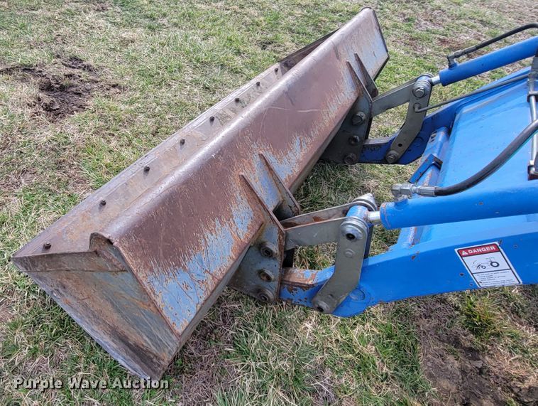 image for item HF9312 New Holland TC40D  tractor