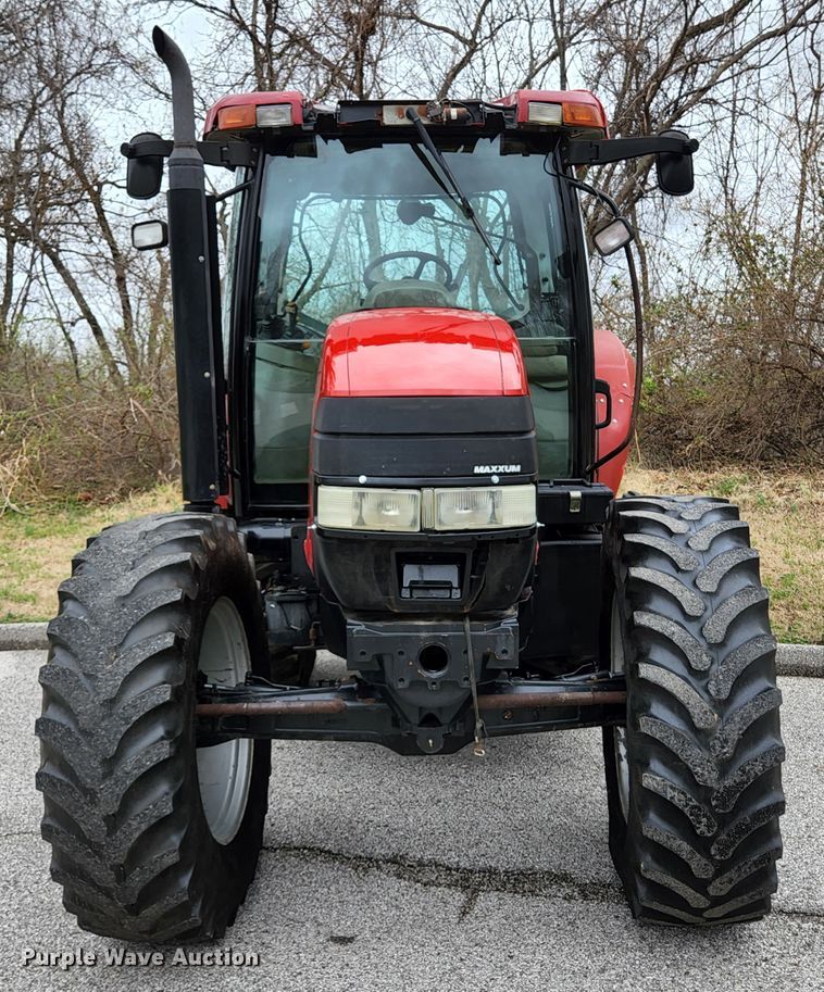 image for item HK9378 2004 Case IH MXU110  MFWD tractor
