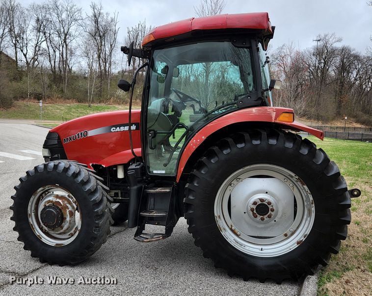image for item HK9378 2004 Case IH MXU110  MFWD tractor