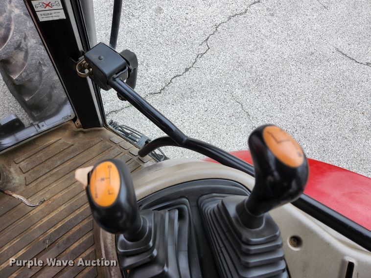 image for item HK9378 2004 Case IH MXU110  MFWD tractor