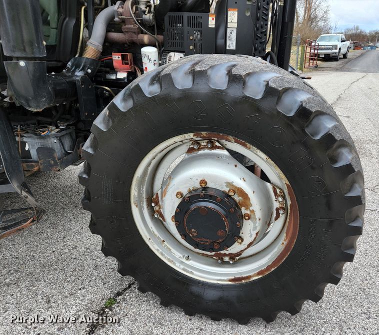 image for item HK9378 2004 Case IH MXU110  MFWD tractor