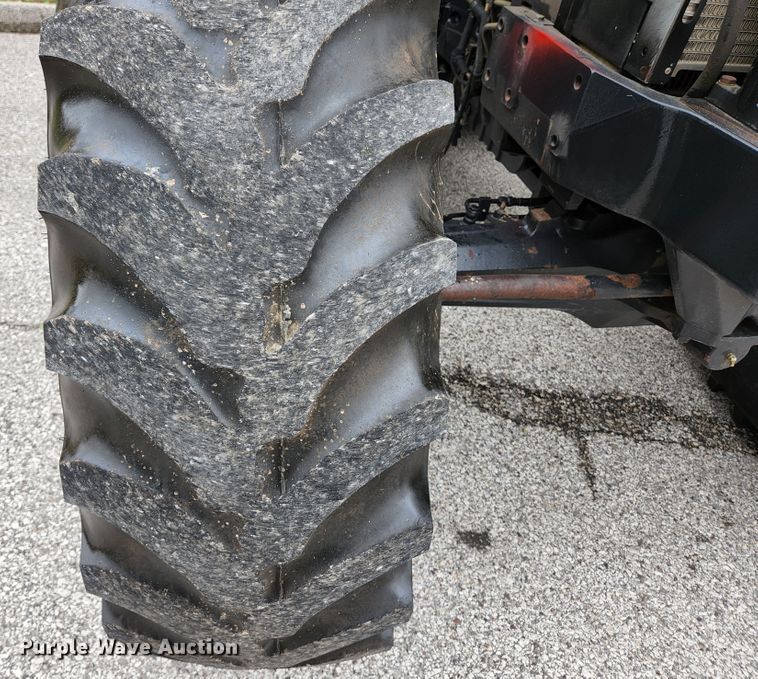 image for item HK9378 2004 Case IH MXU110  MFWD tractor