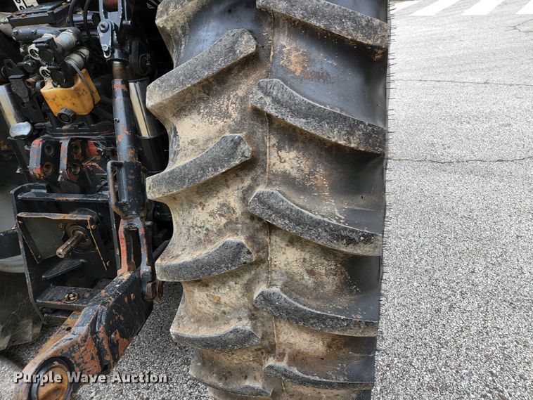 image for item HK9378 2004 Case IH MXU110  MFWD tractor