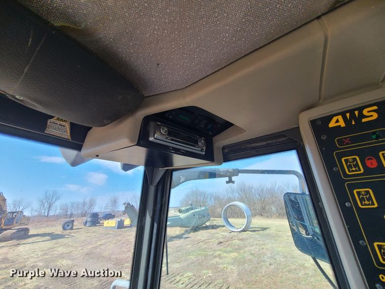 image for item IF9365 JCB Fastrac 1135  tractor