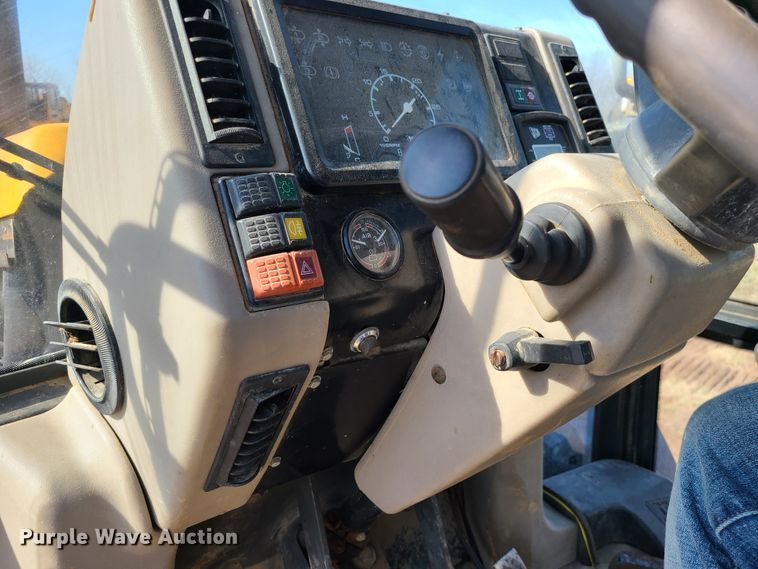 image for item IF9365 JCB Fastrac 1135  tractor