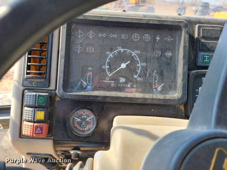 image for item IF9365 JCB Fastrac 1135  tractor