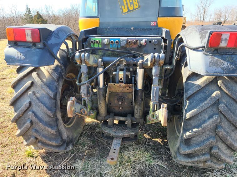 image for item IF9365 JCB Fastrac 1135  tractor