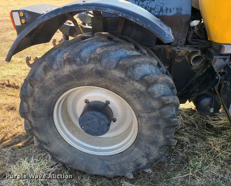 image for item IF9365 JCB Fastrac 1135  tractor