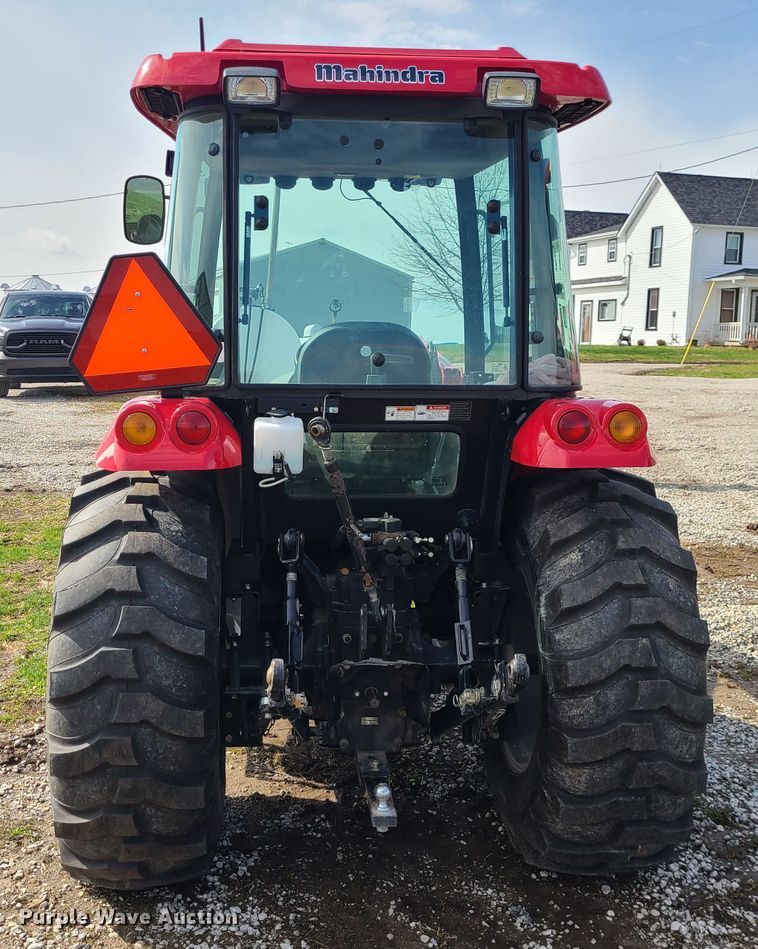 image for item IF9419 2011 Mahindra 5010HST  MFWD tractor