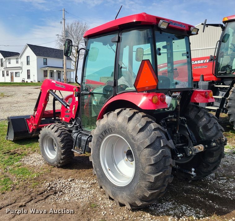 image for item IF9419 2011 Mahindra 5010HST  MFWD tractor