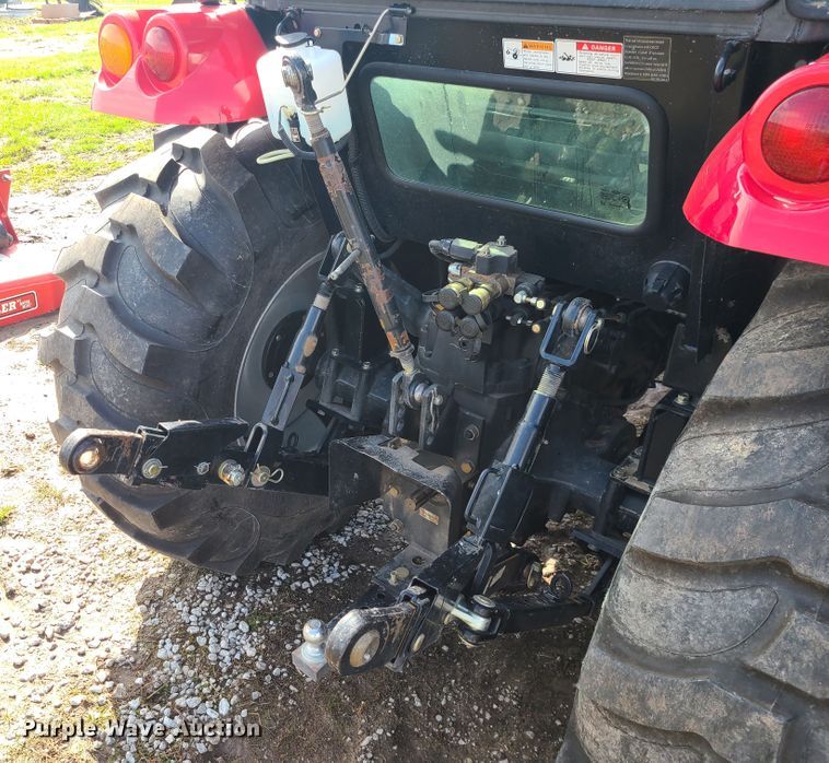 image for item IF9419 2011 Mahindra 5010HST  MFWD tractor