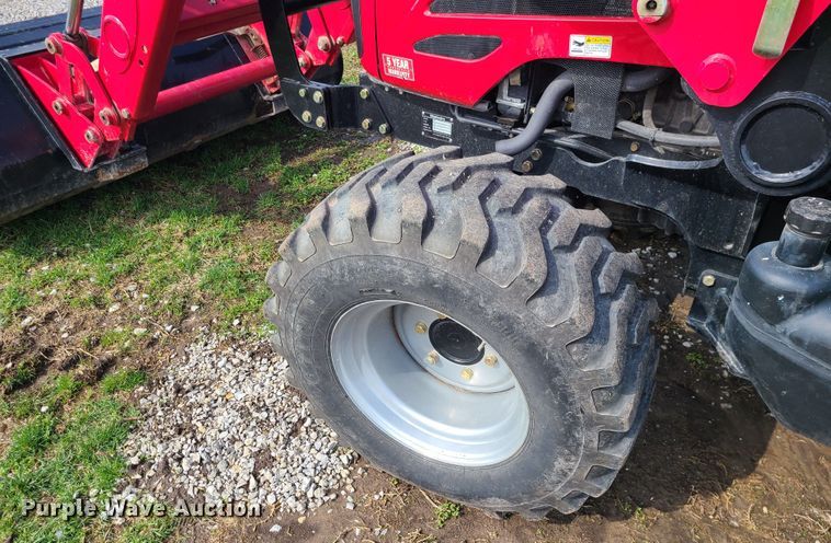image for item IF9419 2011 Mahindra 5010HST  MFWD tractor