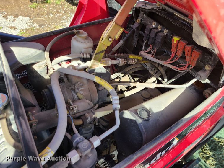 image for item IF9419 2011 Mahindra 5010HST  MFWD tractor