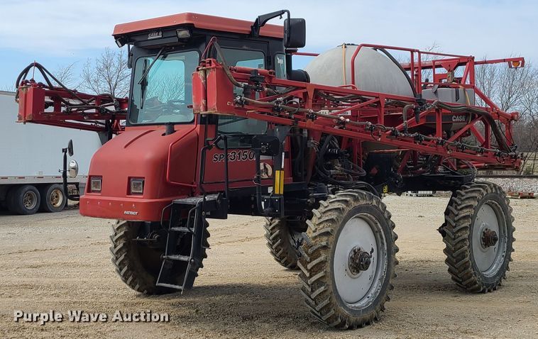 image for item IF9456 2004 Case IH SPX3150  sprayer