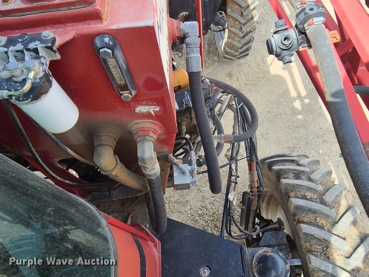 image for item IF9456 2004 Case IH SPX3150  sprayer