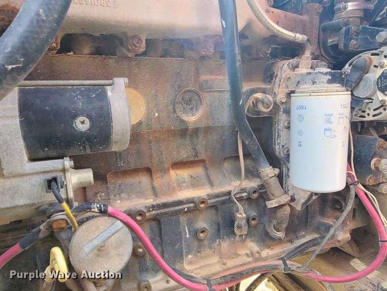 image for item IF9456 2004 Case IH SPX3150  sprayer