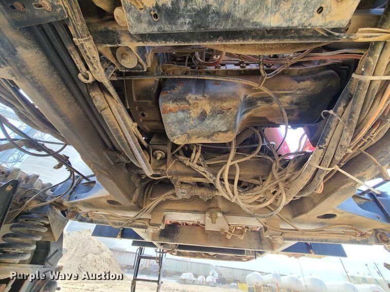 image for item IF9456 2004 Case IH SPX3150  sprayer