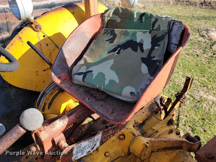 image for item JE9960 Massey Ferguson MF34  tractor