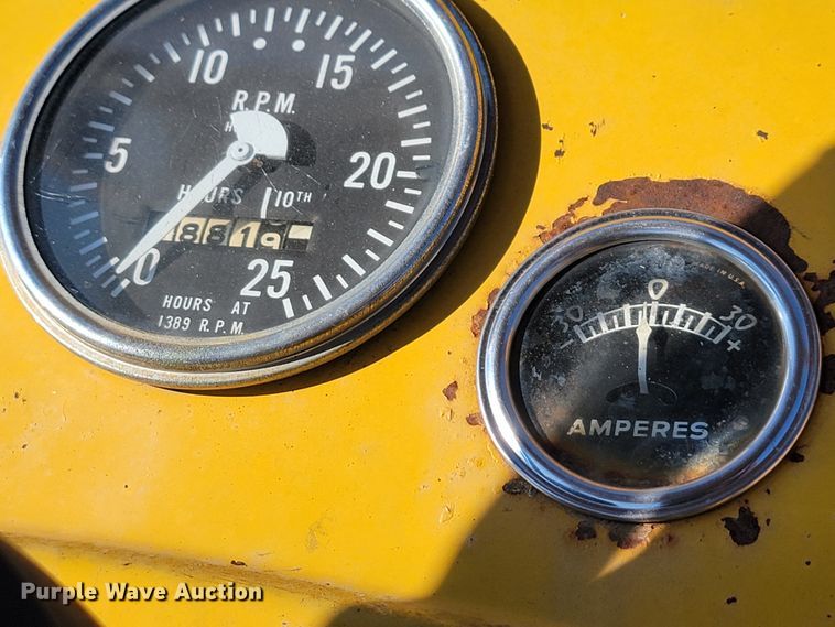 image for item JE9960 Massey Ferguson MF34  tractor