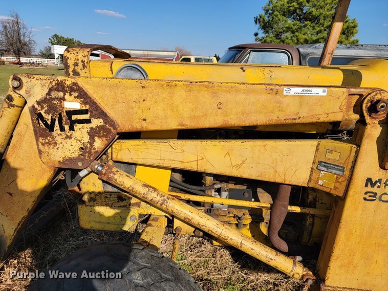 image for item JE9960 Massey Ferguson MF34  tractor