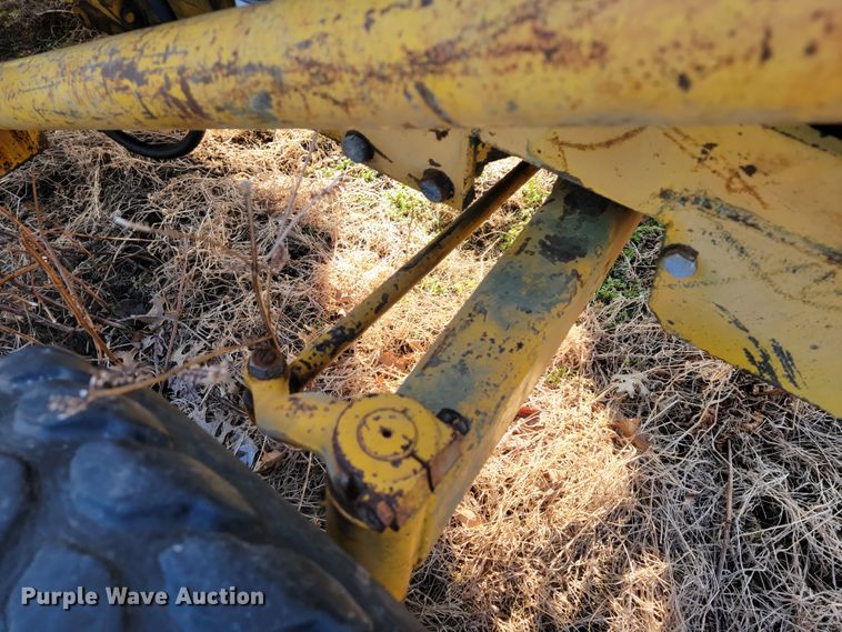 image for item JE9960 Massey Ferguson MF34  tractor