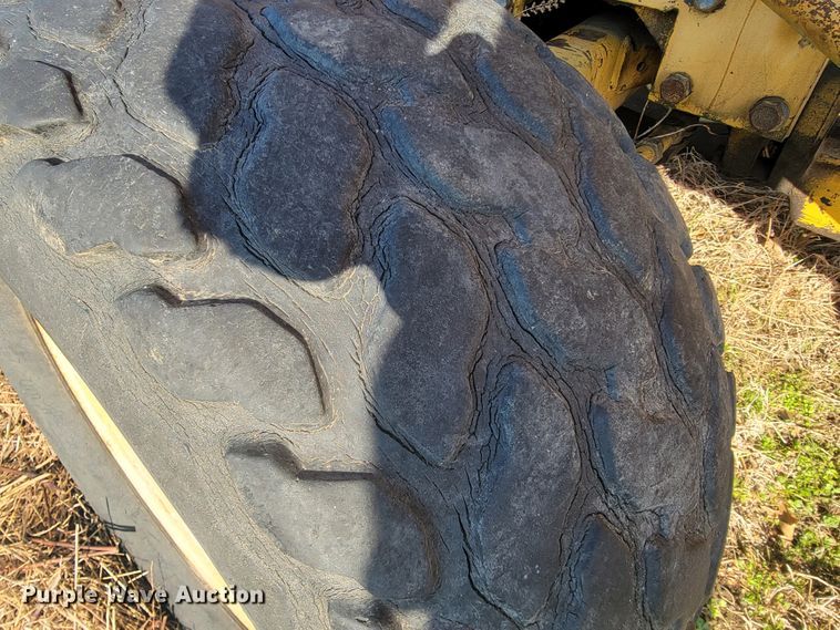 image for item JE9960 Massey Ferguson MF34  tractor