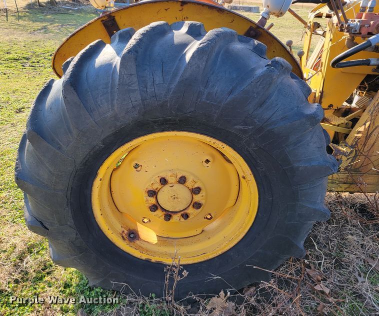 image for item JE9960 Massey Ferguson MF34  tractor