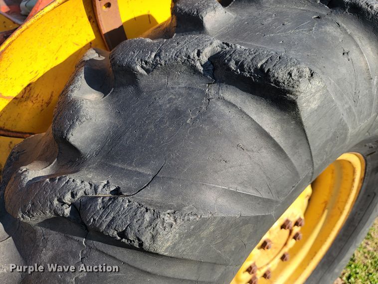 image for item JE9960 Massey Ferguson MF34  tractor