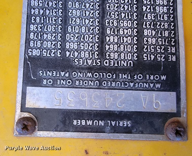 image for item JE9960 Massey Ferguson MF34  tractor