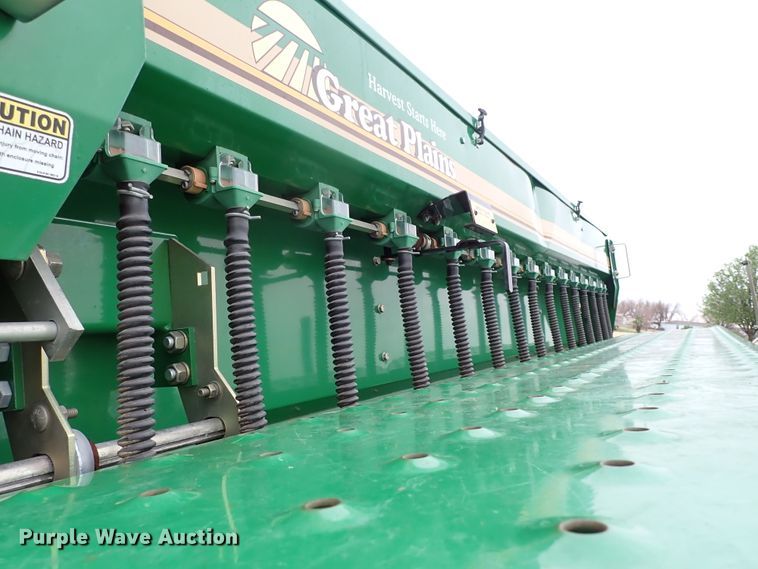 image for item JO9570 Great Plains 1006NT  no-till grain drill