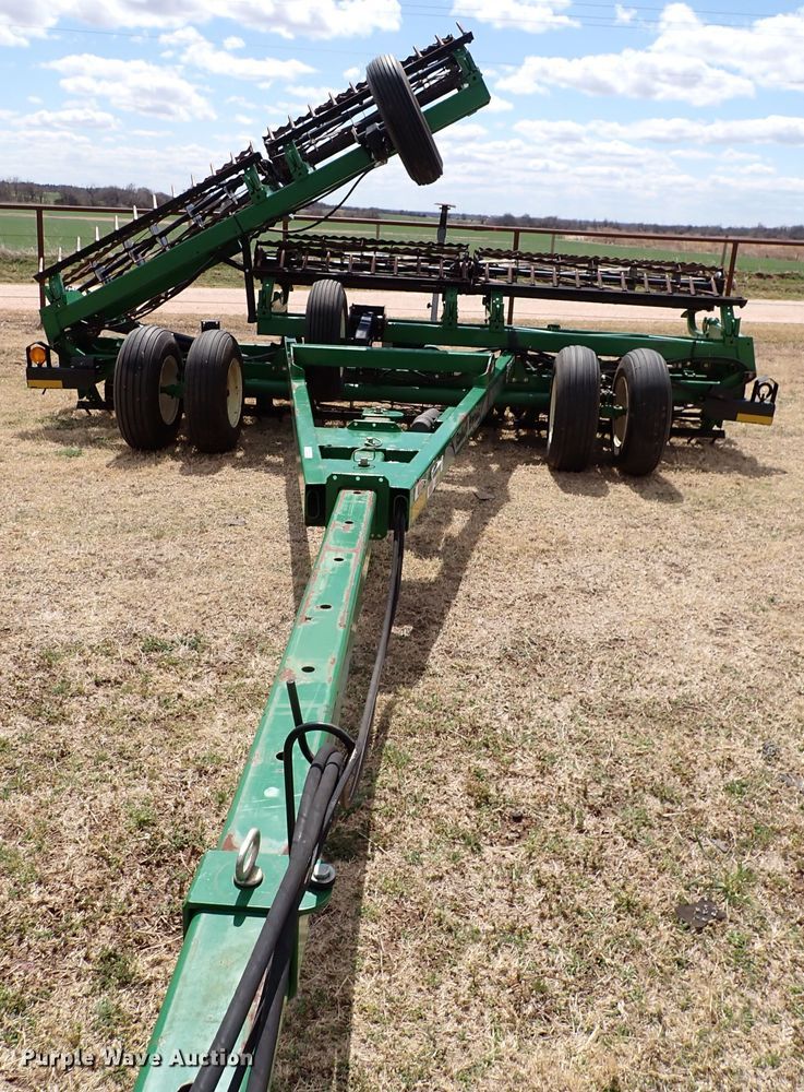 image for item JO9626 Unverferth 1200  rolling harrow