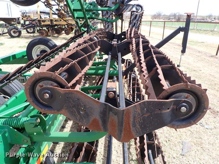 image for item JO9626 Unverferth 1200  rolling harrow