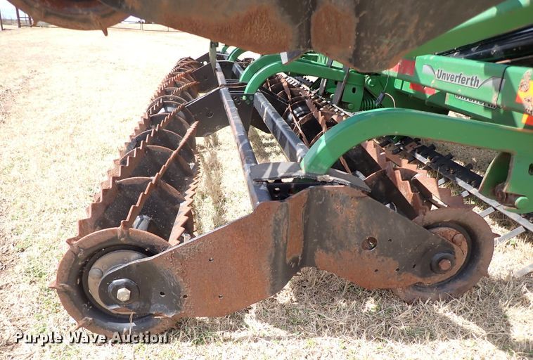 image for item JO9626 Unverferth 1200  rolling harrow
