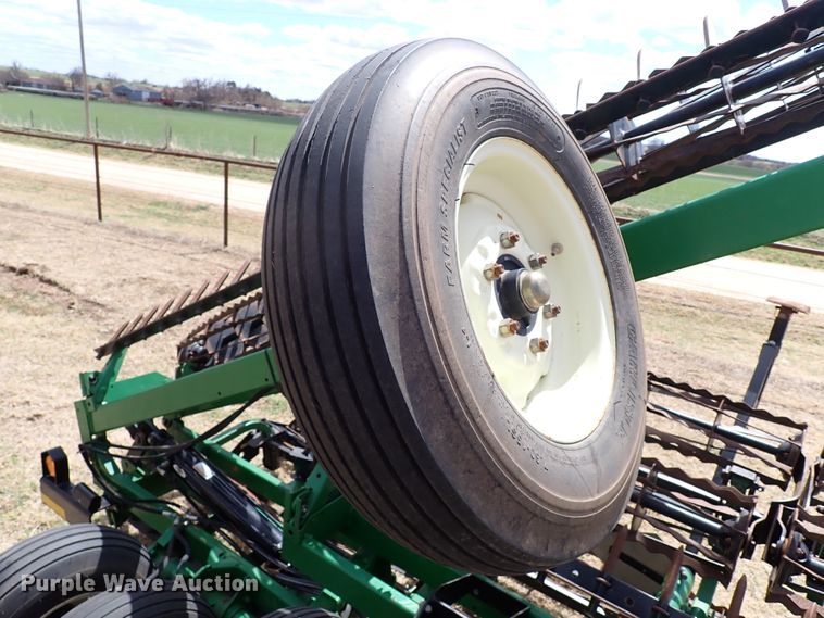 image for item JO9626 Unverferth 1200  rolling harrow