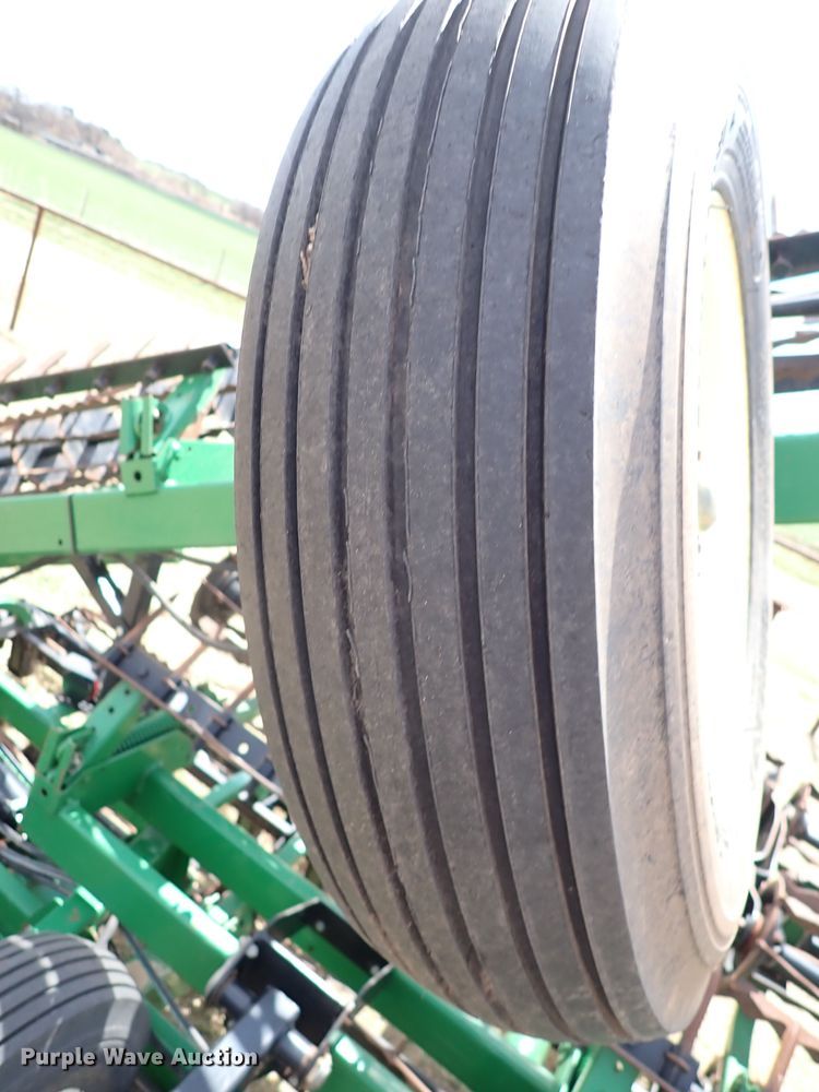 image for item JO9626 Unverferth 1200  rolling harrow