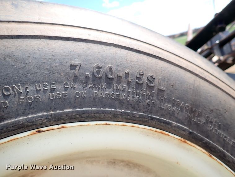 image for item JO9626 Unverferth 1200  rolling harrow